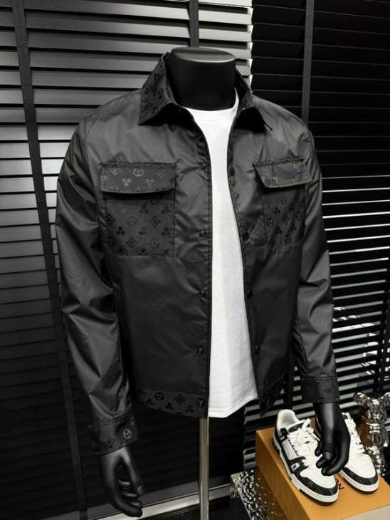 Picture of Louis Vuitton Jackets _SKULVM-4XL13xr0831775